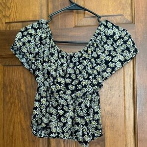 Forever 21 Black and White Daisy Blouse